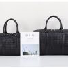 Large-capacity Men's and Women's Travel Bag - Image 15